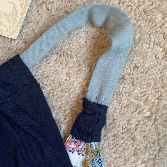 NWT Rewimd tank top. Size small - Picture 7 of 10